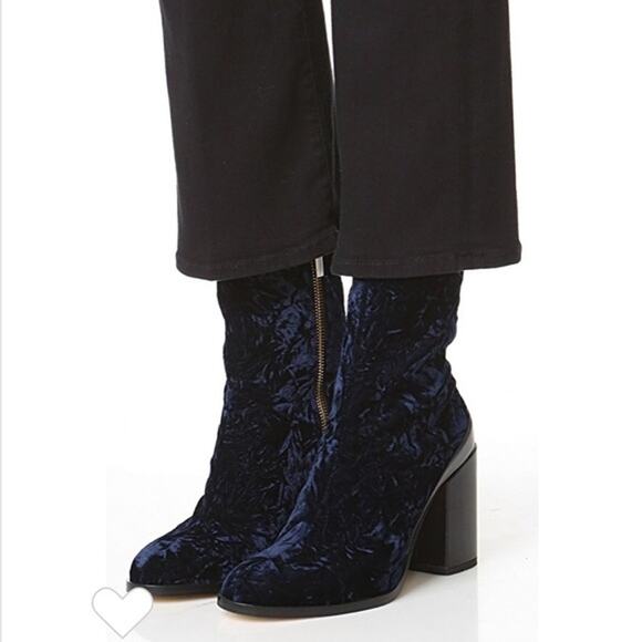 Dear Frances Spirit Boots in Blue Velvet (Size 39) - Picture 3 of 13